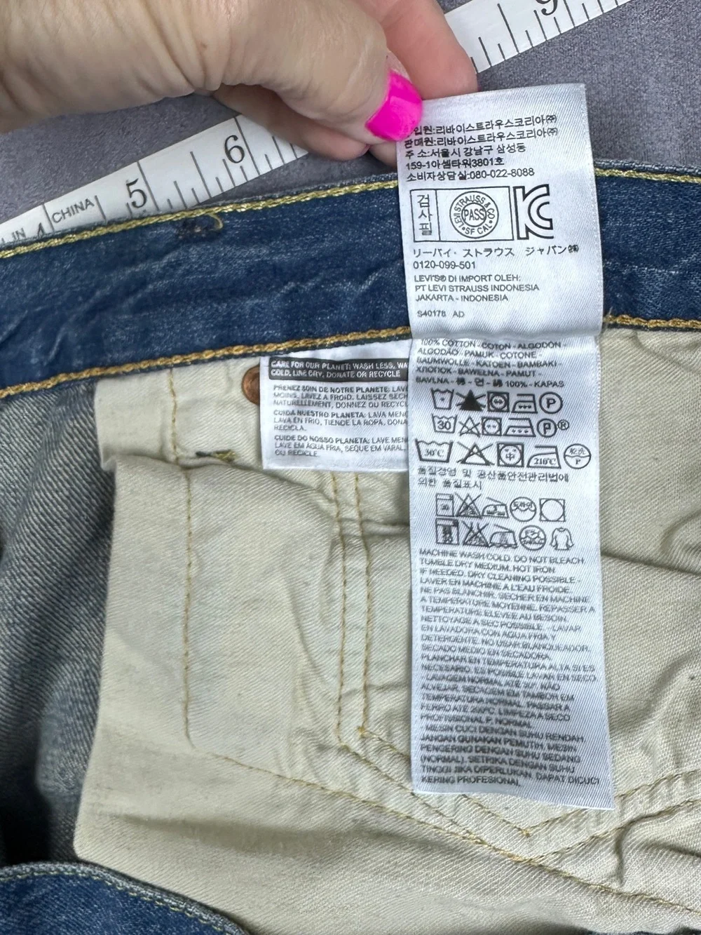 Levi's 501 Original Fit Jeans Men's 36x30 Medium Wash Blue Button Fly Straight